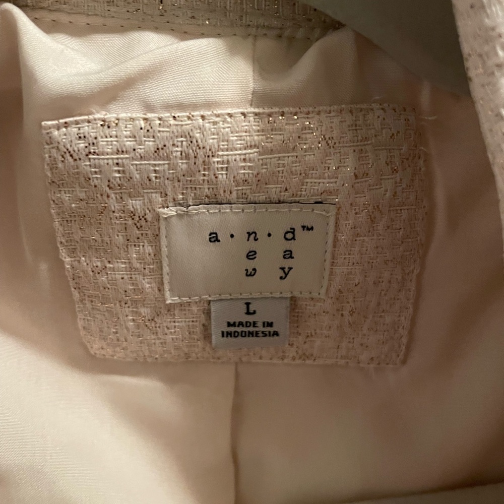 A New Day- Cream w/ Gold flecks- Blazer- Size large - Picture 2 of 6